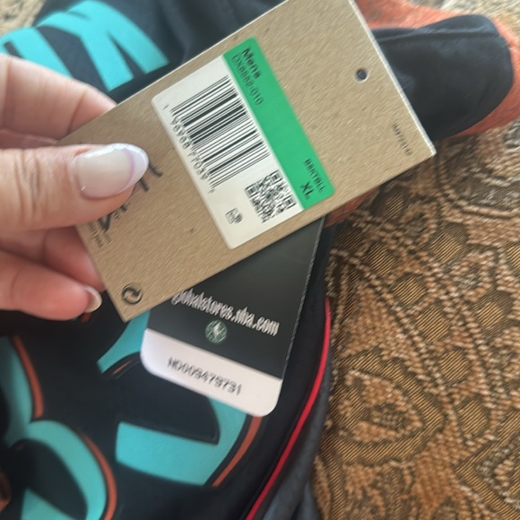 Signed! Authentic Kyle Kuzma Washington Jersey. XL new with tags - Picture 6 of 6